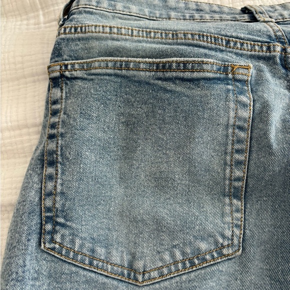 HM Denim Mom Jean - Picture 8 of 9